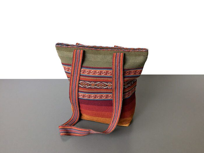 Handgeweven tas uit Peru