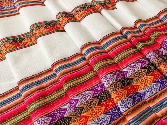 Witte Peruaanse deken